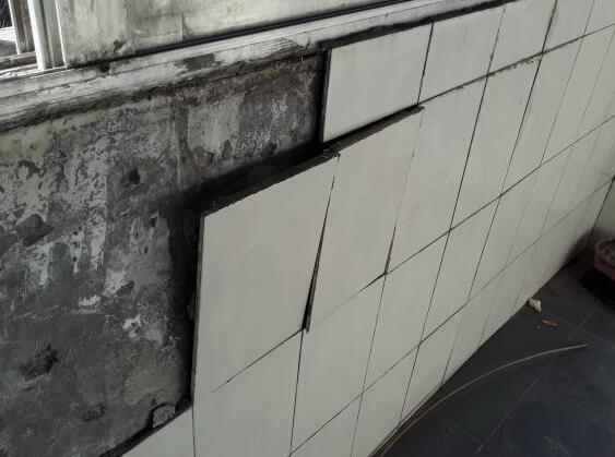 阳台墙砖空鼓的补救方法视频(阳台墙砖空鼓的补救方法视频讲解) 阳台墙砖空鼓的补救方法视频(阳台墙砖空鼓的补救方法视频讲解)